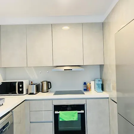 Luxury Residential - Two Bedrooms - Elysia - Center Apartment *